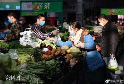 商务部:上周猪肉批发价格下降3.3%,30种蔬菜也降价